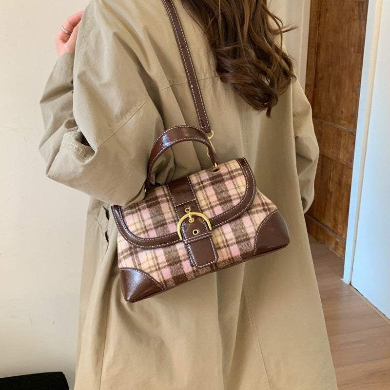 Sophisticated And Refined Crossbody Bag Fashionable And Versatile Shoulder Bag