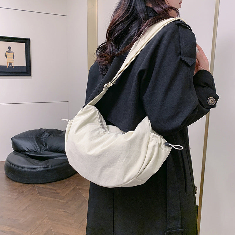 Simple Casual Shoulder Bag With A Premium Feelperfect For Outings And Commuting