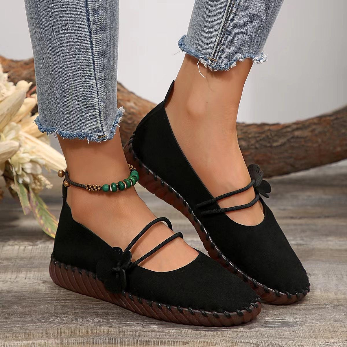Retro Lightweight Womens Breathable Round-toe Shoes With Soft Soles