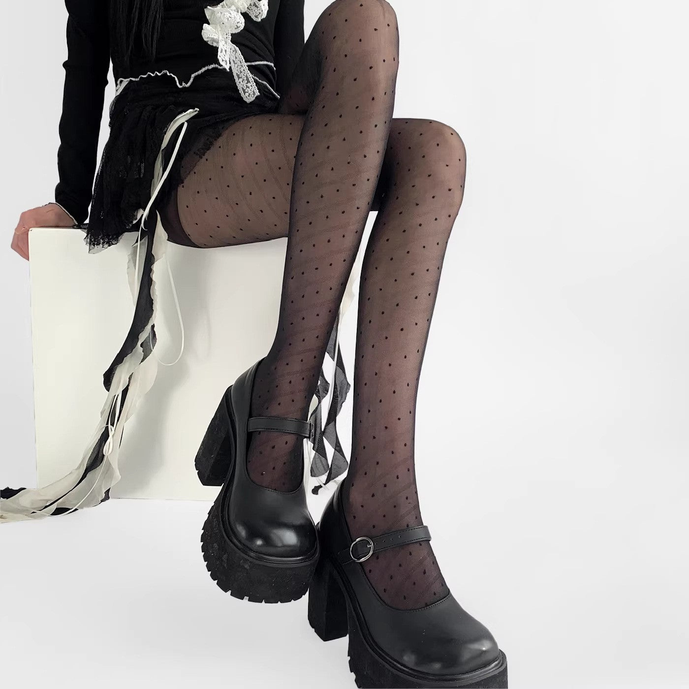 Thin Twill Polka Dot Leggings With Stockings And Pantyhose