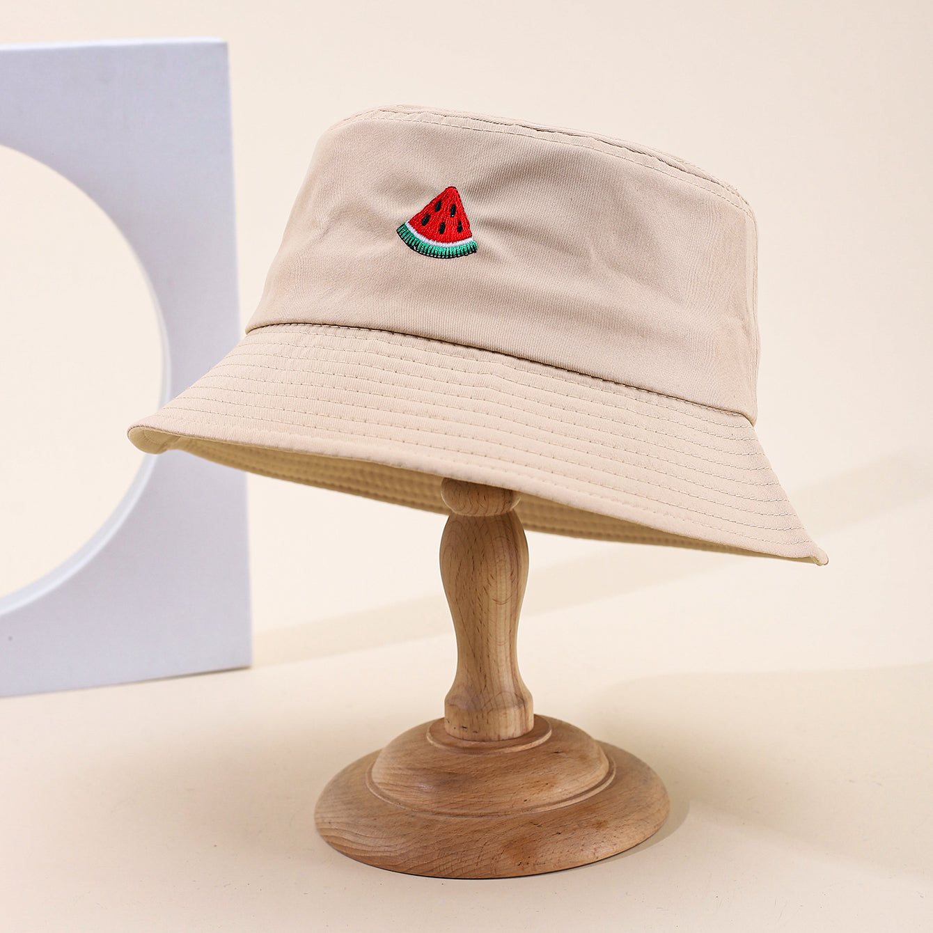 The Lady's Cute Watermelon Embroidery Pattern Fashion Casual Style Fisherman Hat Is Suitable For Outdoor Sun Protection, Outings, Shopping, Mountain Climbing And Hiking.