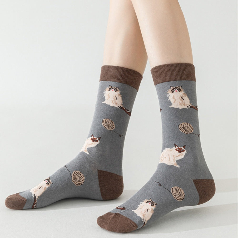 Cute Cat Print Crew Socks, Colorful Kitten & Yarn Ball Pattern Knit Socks, Women's Casual Novelty Socks For Daily Wear & Cat Lovers