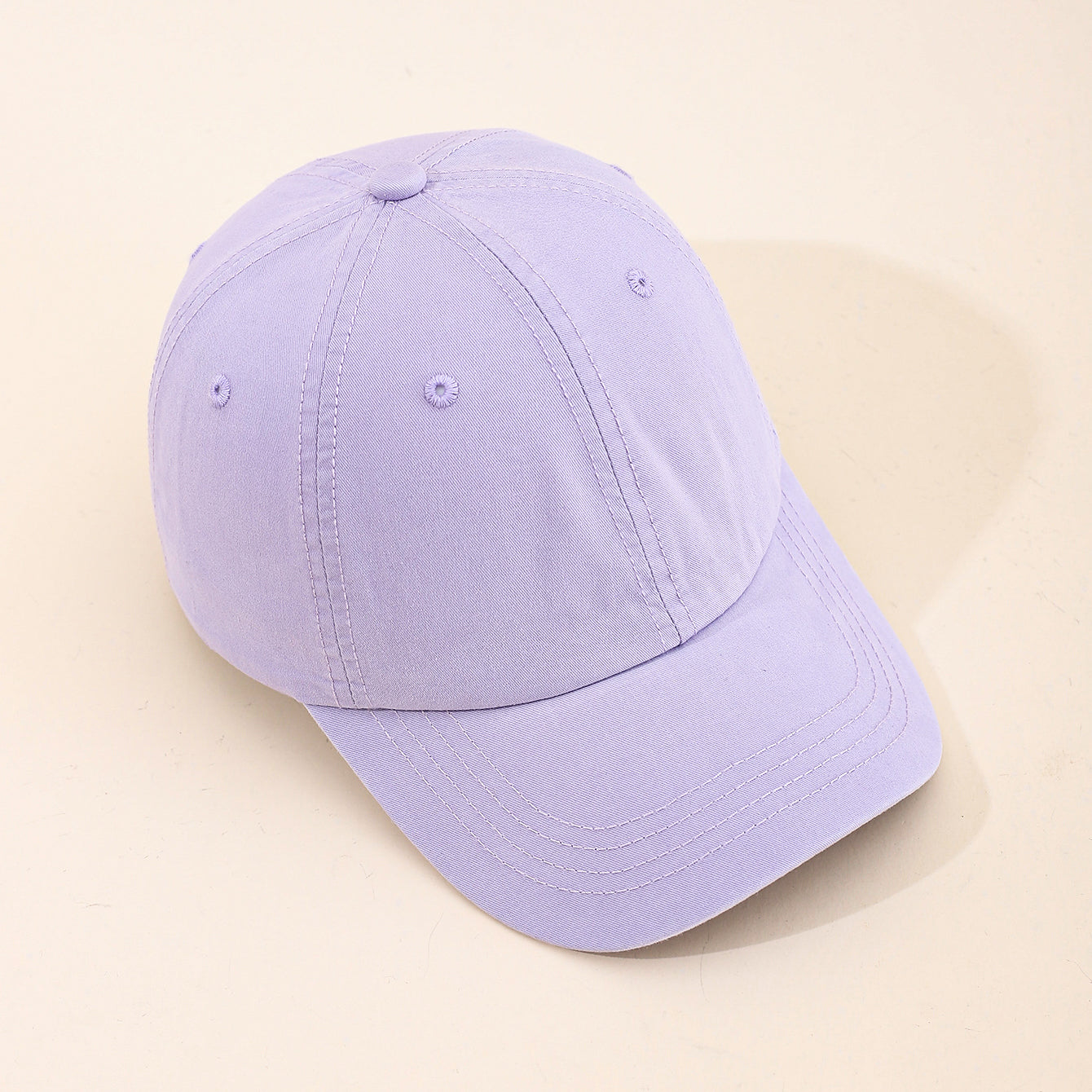Women's Solid Color Light Board Sunshade Fashionable Trend Baseball Cap Suitable For Daily Commuting, Outdoor Outings, Picnics And Photo-taking.