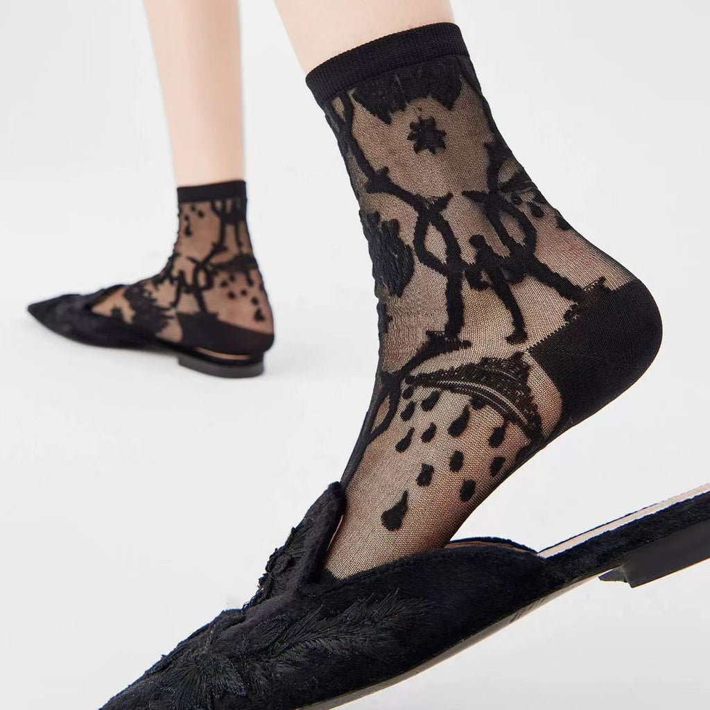 Cass Women's Socks With Spring And Summer Patterns, Lace, Crystal Glass Silk, Lightweight, Breathable, Personalized Trendy Stockings, Women's Summer Thin Version