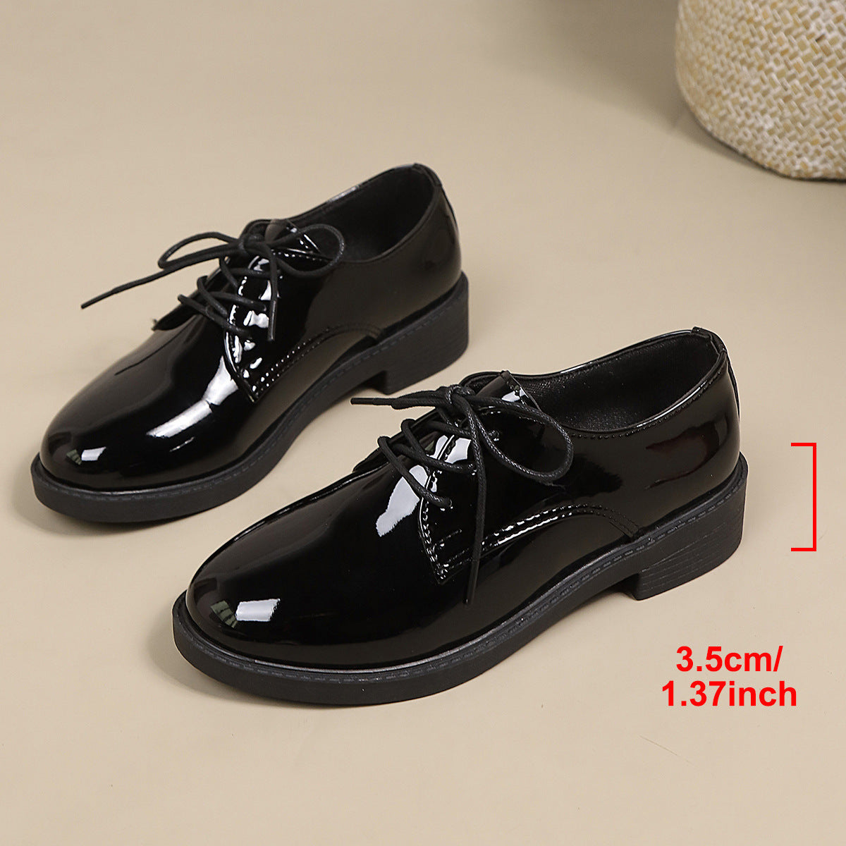 Women's Fashionable Retro Plus-Size Lace-Up Flat Shoes