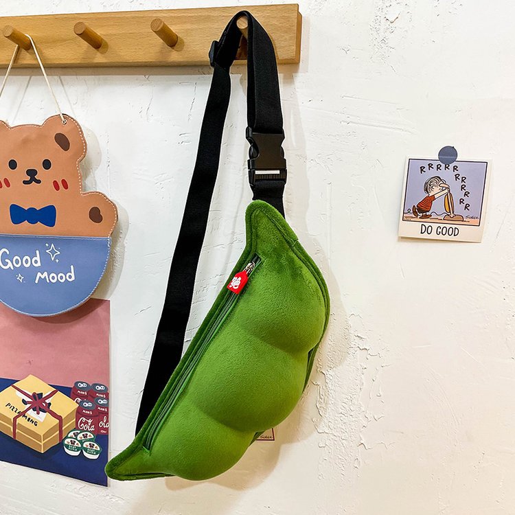 Women's Soft And Cute Plush Pea-Shaped Crossbody Bag
