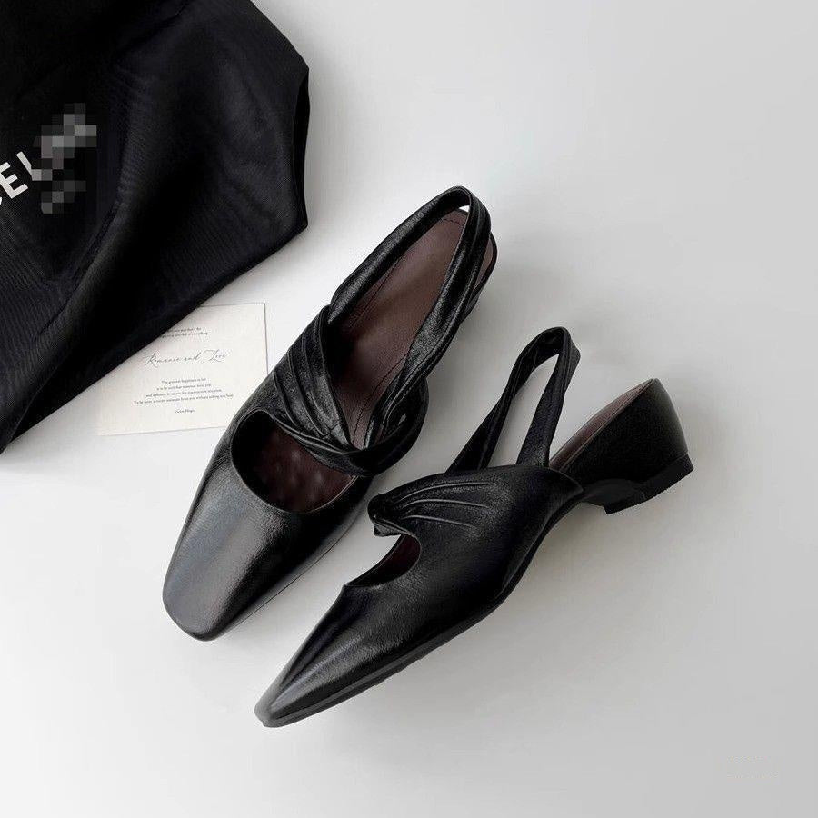 Back Hollow Chunky Heel Shallow-Vamp Retro Square-Toe Pumps