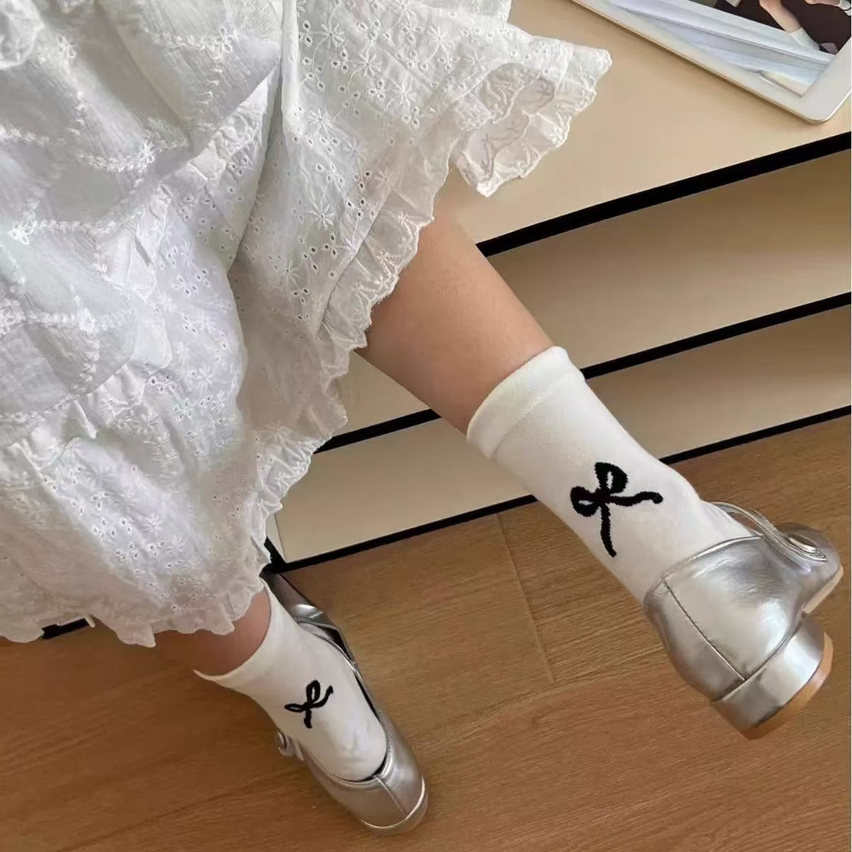 Women's Coquette Bow Embroidered Crew Socks, Cute Ribbed Knit Socks With Simple Bow Design, Casual Socks For Daily Wear & Preppy Style