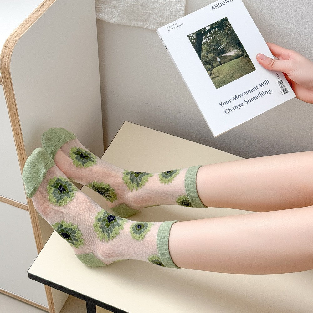 Spring And Autumn Boneless Retro Small Flowers Summer Stacking Socks For Girls Ice Silk Socks Trendy Thin Middle Tube Socks For Women