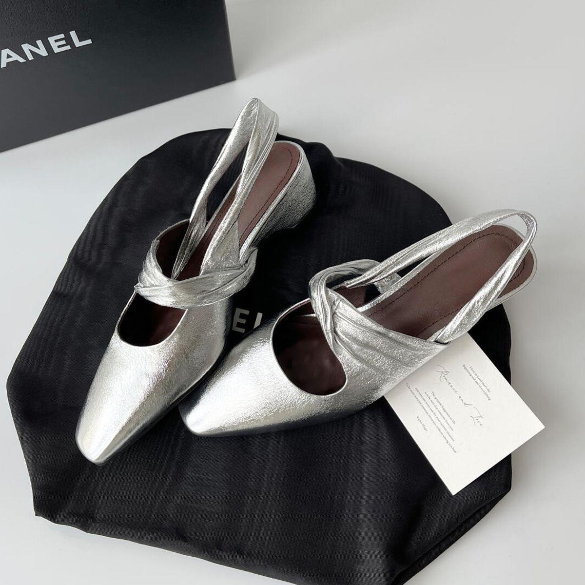 Back Hollow Chunky Heel Shallow-Vamp Retro Square-Toe Pumps
