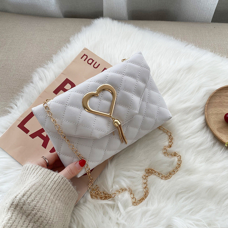 Korean-style Womens Heart-Shaped Tassel Shoulder Bag