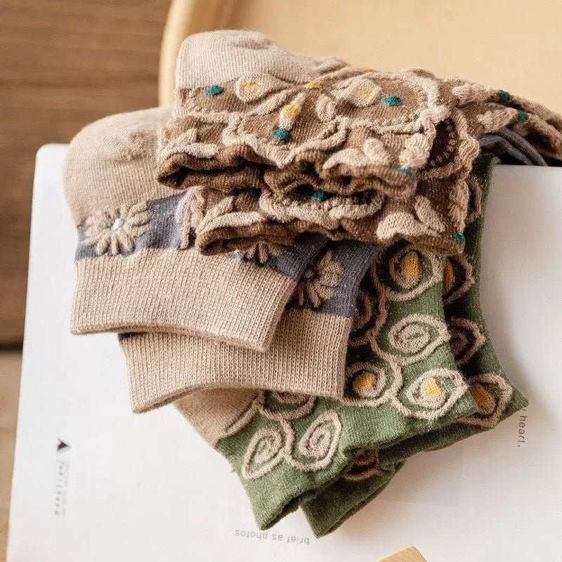 Vintage Floral Embroidery Ankle Socks, Retro Cottagecore Knit Socks With Flower Pattern, Cute Low-Cut Socks For Women