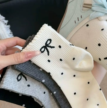 Coquette Bow & Polka Dot Crew Socks, Ribbed Knit Casual Socks, Women's Neutral Tone Socks For Sneakers & Everyday